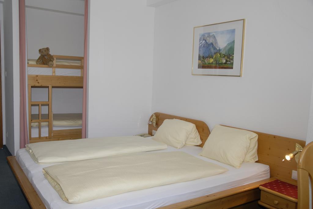 Kinder- Und Familienhotel Nockalm Innerkrems Exterior photo
